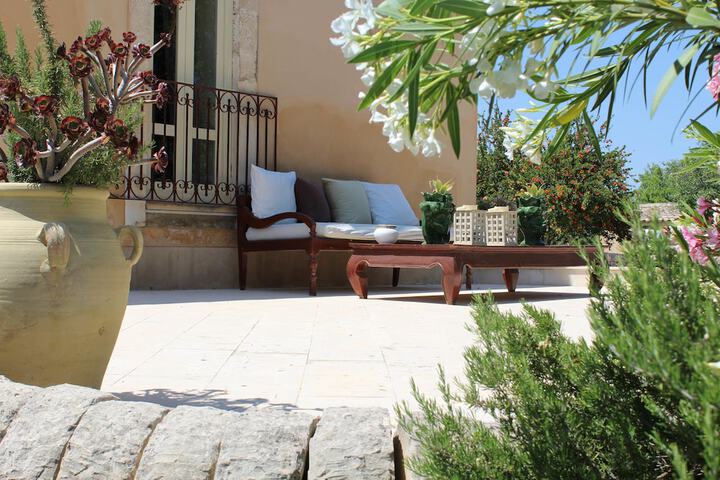 Terrace/Patio 26 of 61