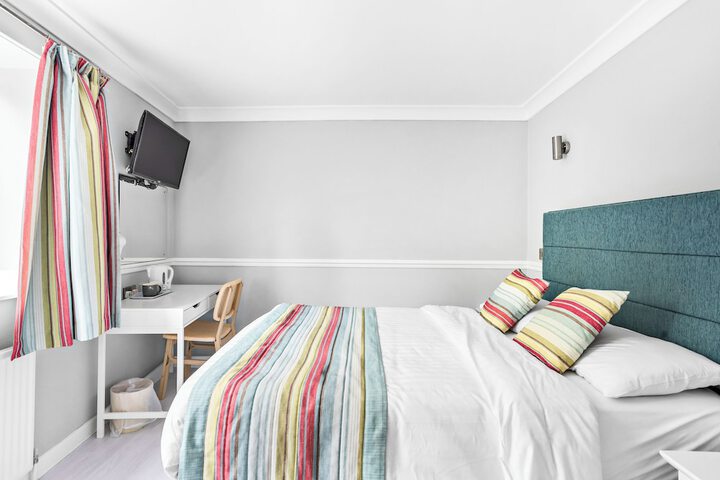Room 9 of 31
