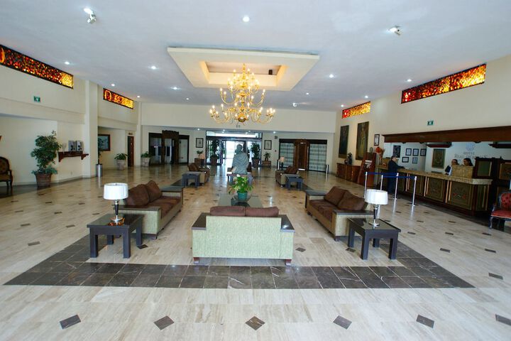 Hotel Interior 4 of 49