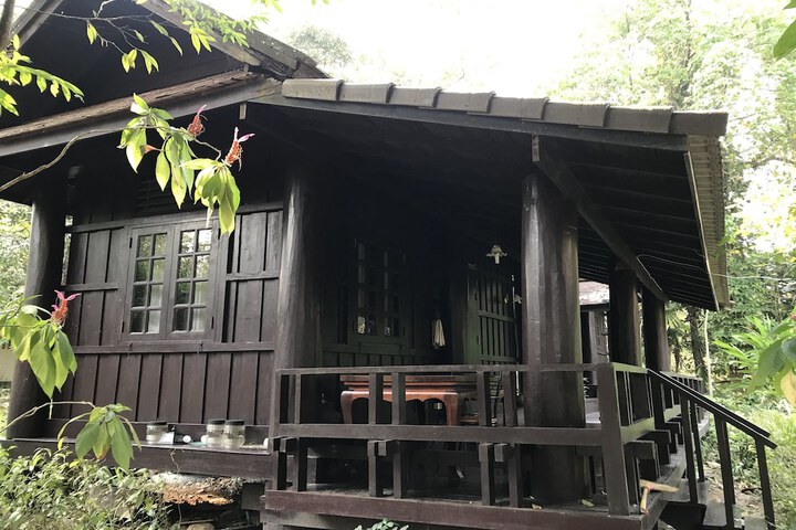 Room 6 of 67