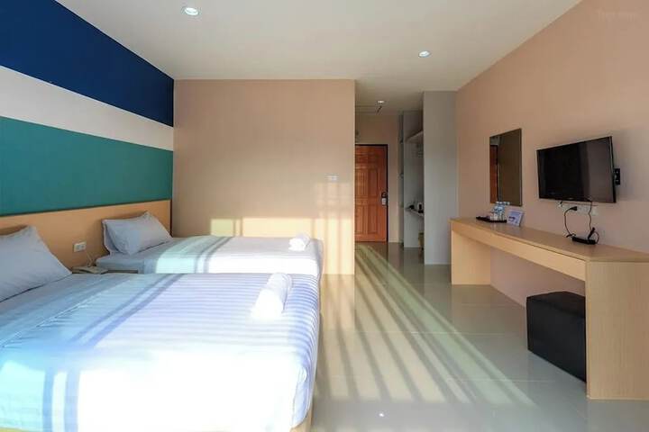 Room 10 of 40