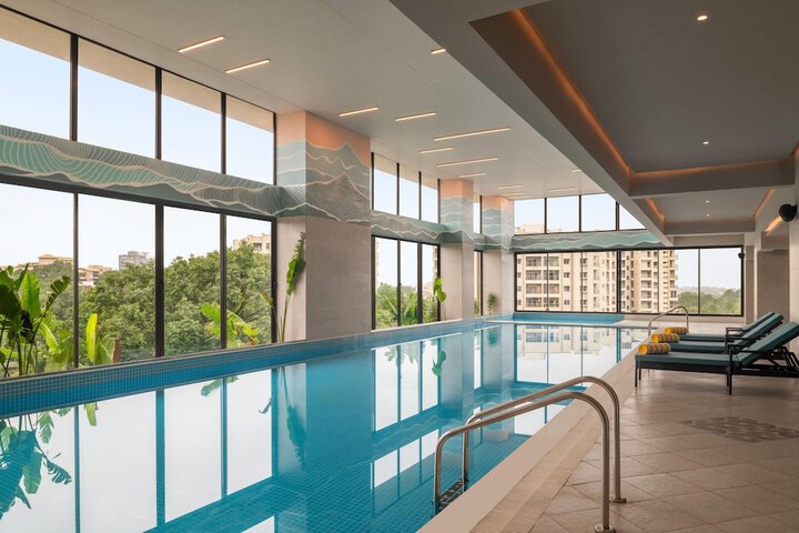 Pool 54 of 81