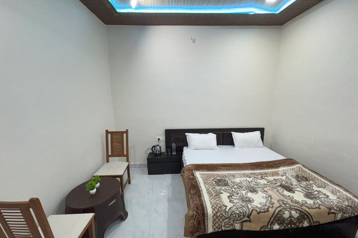 Room 18 of 39
