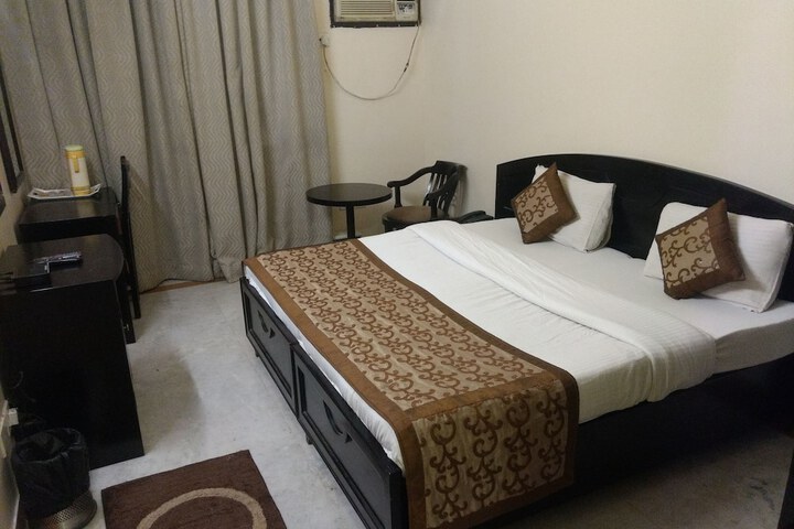Room 7 of 55