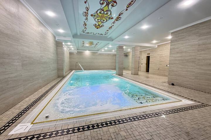 Pool 31 of 35