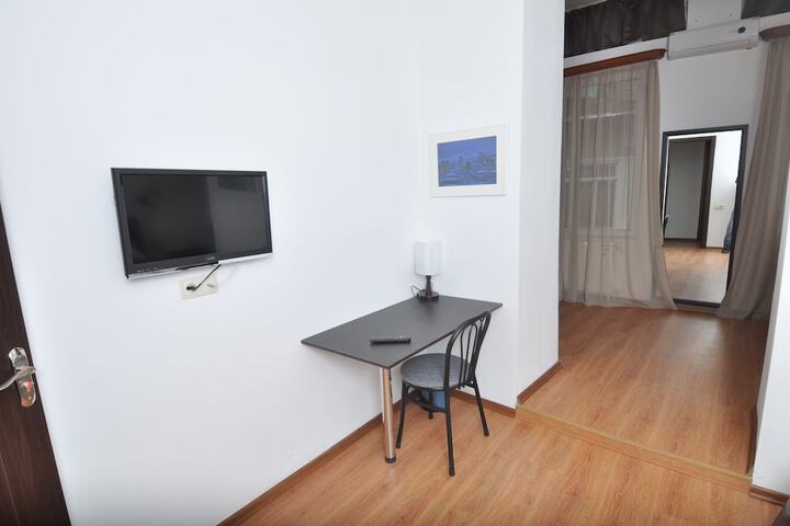 Room 5 of 31