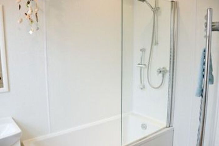 Room 2 of 20