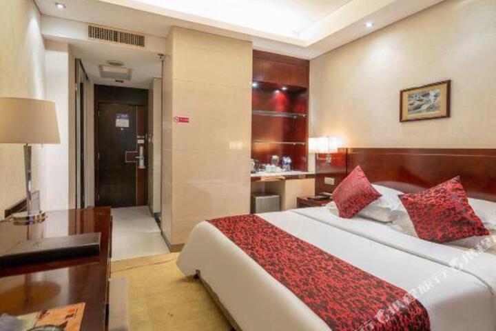 Xianyou Hotel