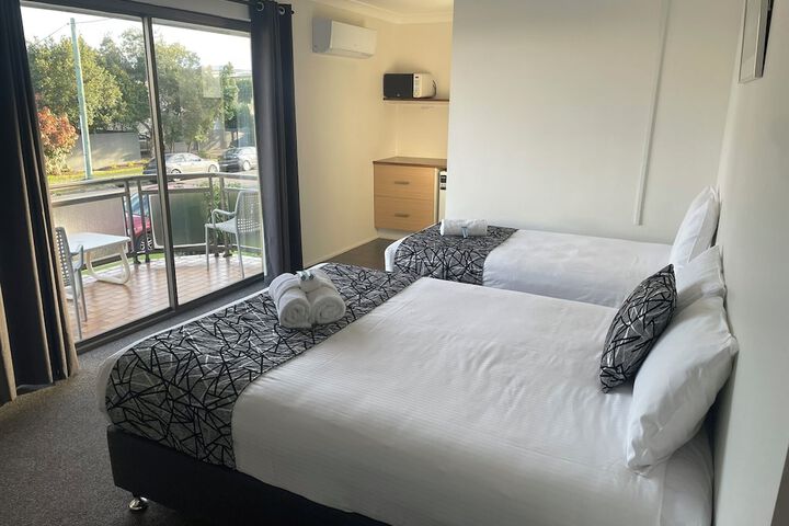 Room 9 of 52