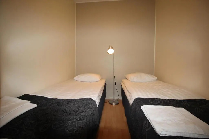 Room 2 of 11
