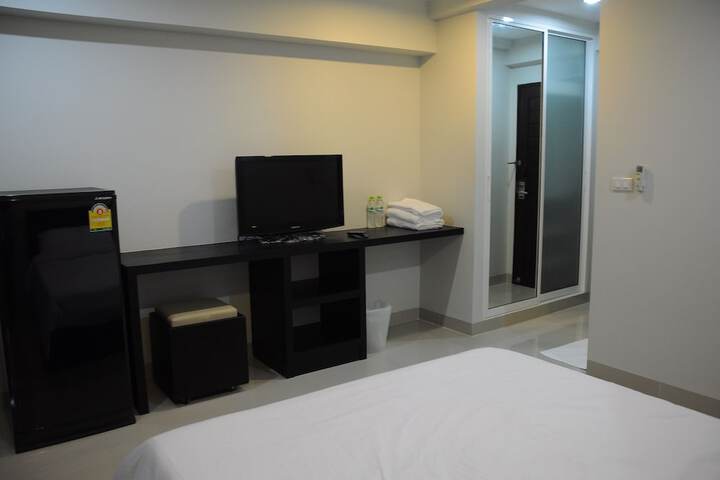 Room 20 of 42