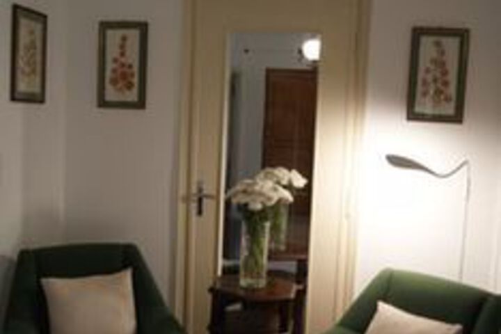 Room 9 of 36