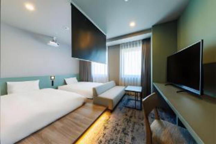 Room 21 of 23