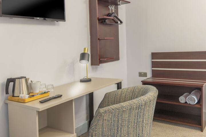 Room 45 of 86