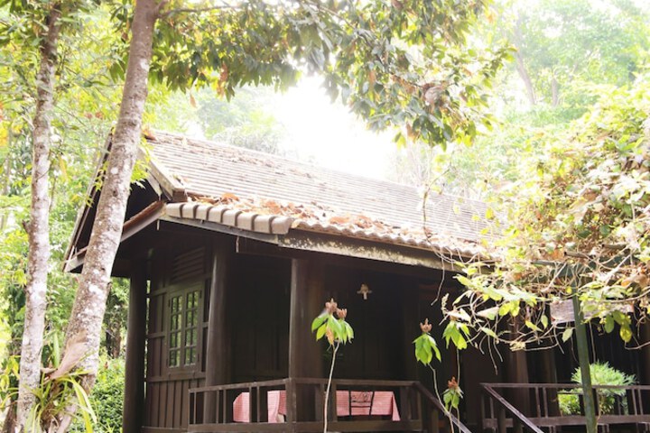 Hotel Exterior 66 of 67