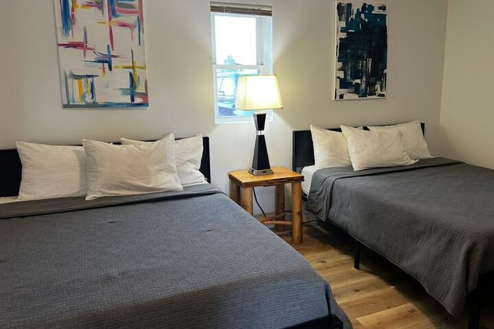 Room 16 of 35