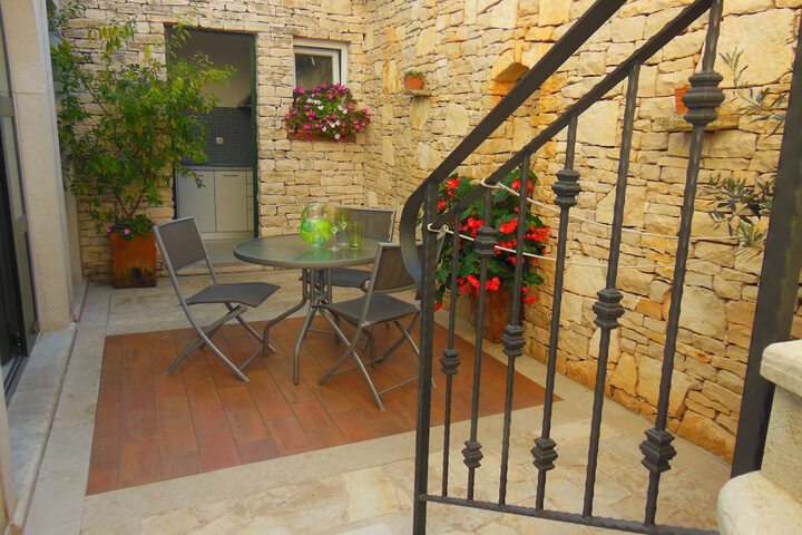 Terrace/Patio 29 of 57