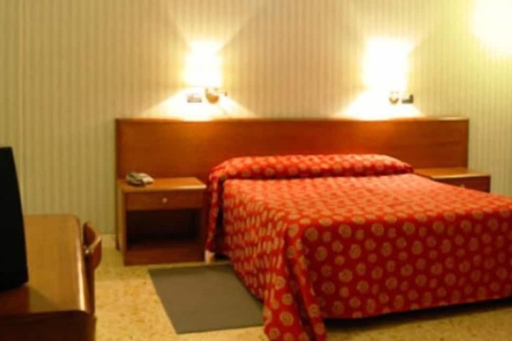 Room 20 of 59