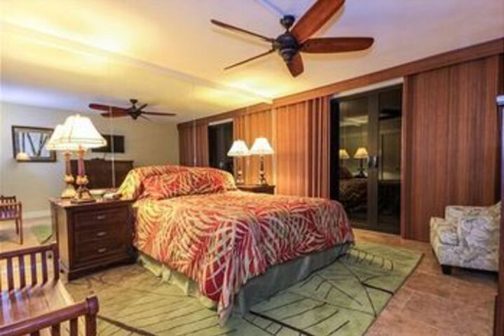 Room 8 of 30