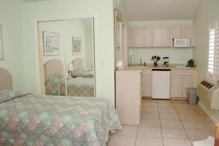 Room 52 of 55