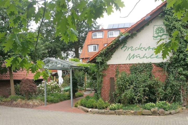 Hotel &  Restaurant Brackstedter Mühle in Wolfsburg