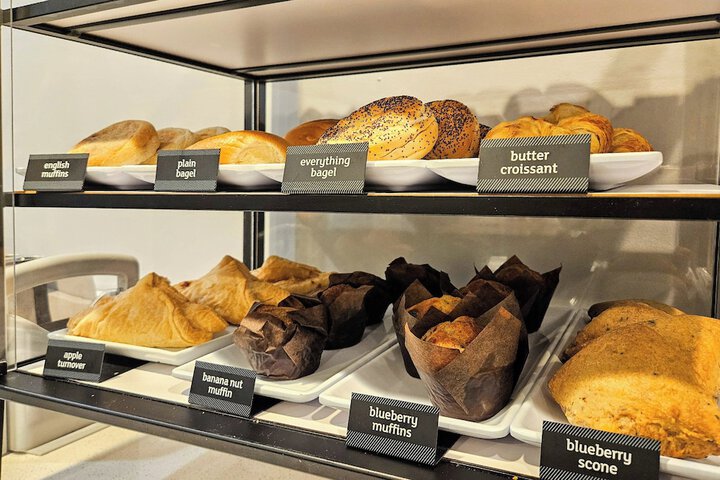 Breakfast/Coffee Service 76 of 90