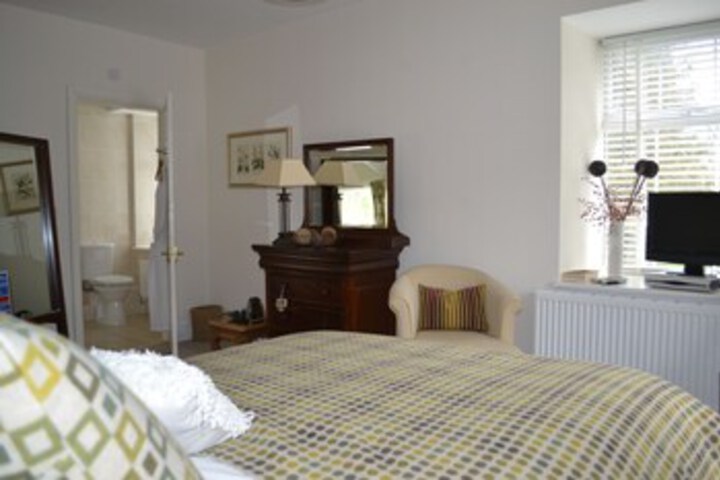 Room 44 of 59