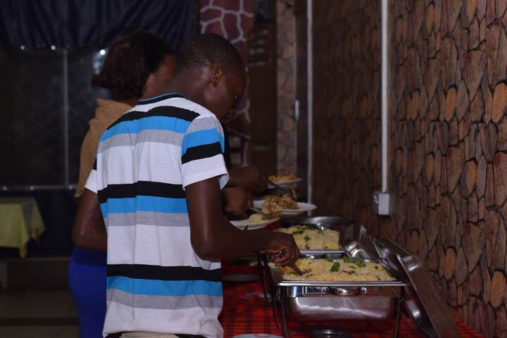 Dining 45 of 64