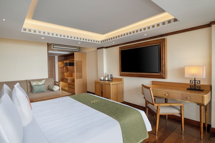 Room 3 of 26