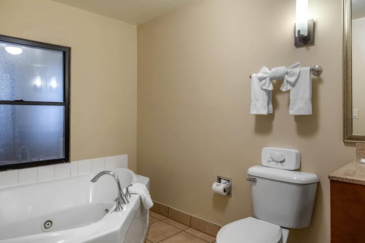 Room 12 of 49