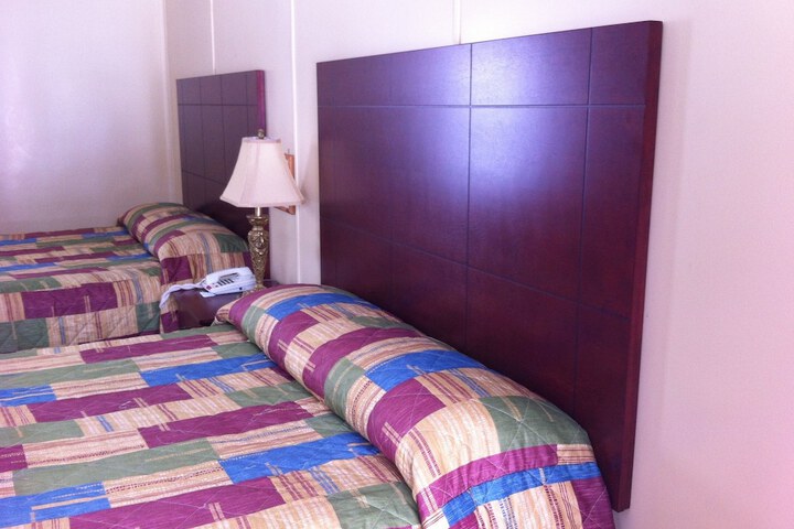Room 6 of 62