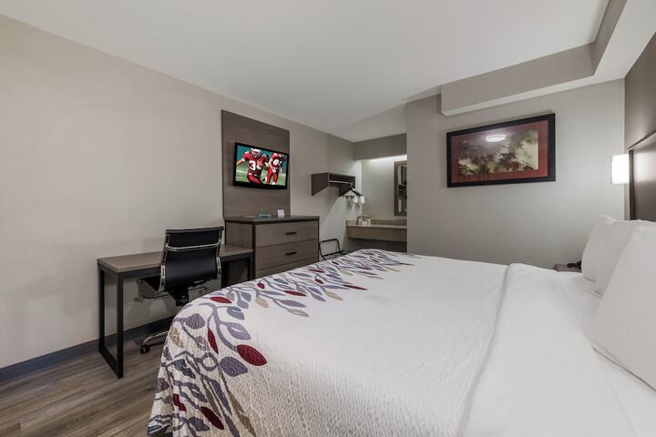 Standard | King Bed (13 of 18)