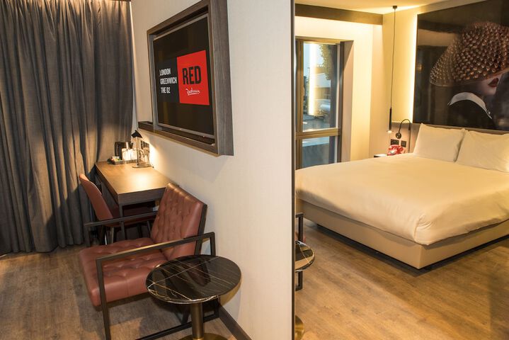 Room 9 of 46