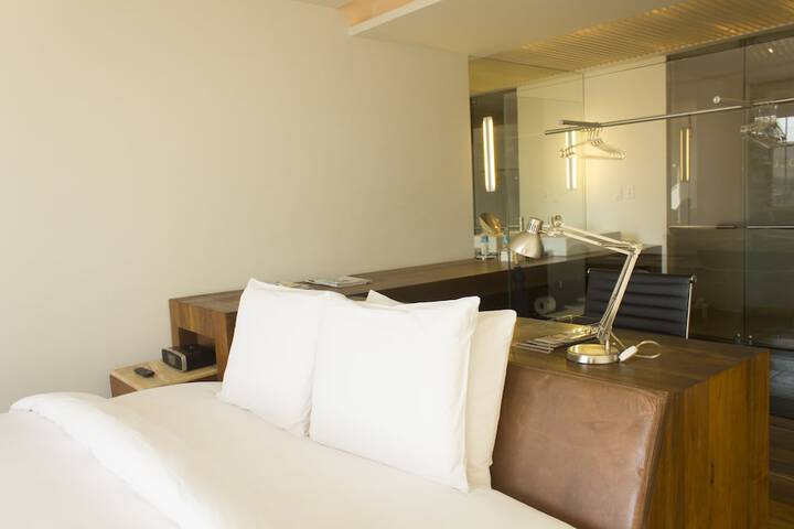 Room 22 of 57
