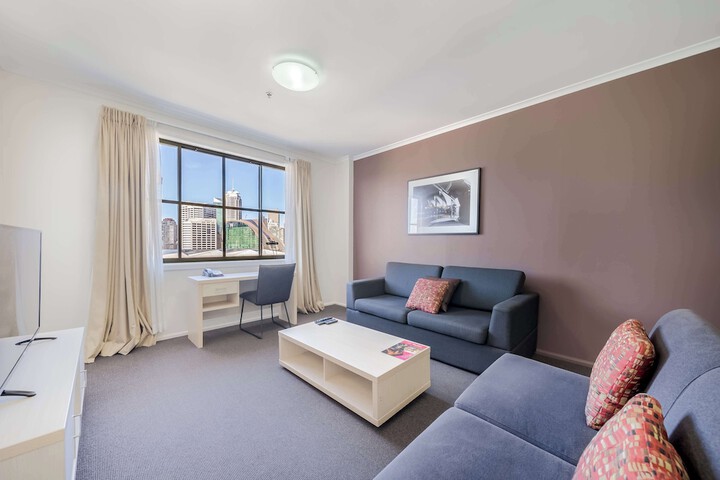 Room 107 of 190