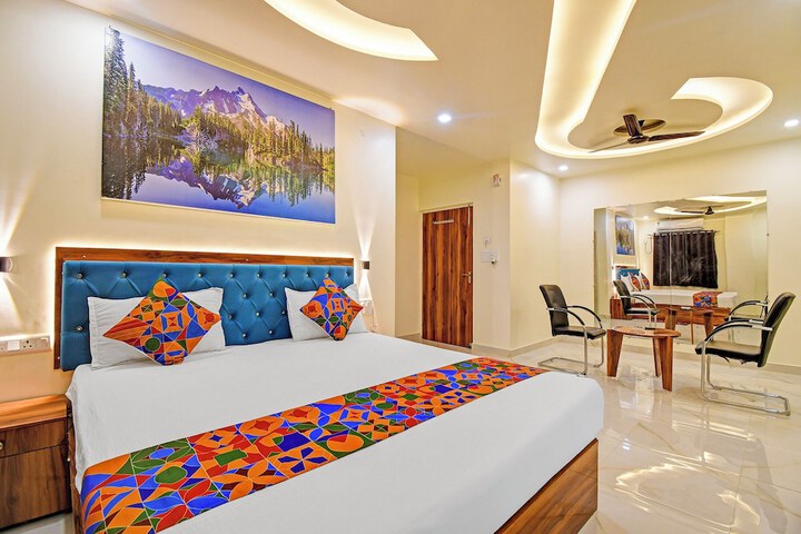 Room 16 of 26