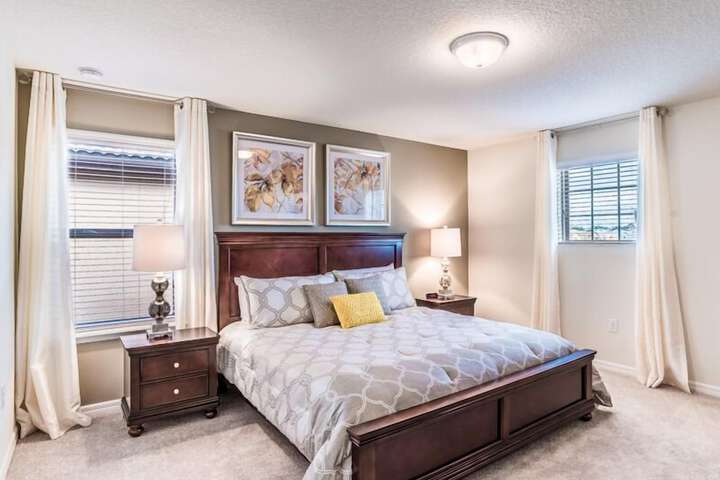 Room 3 of 32