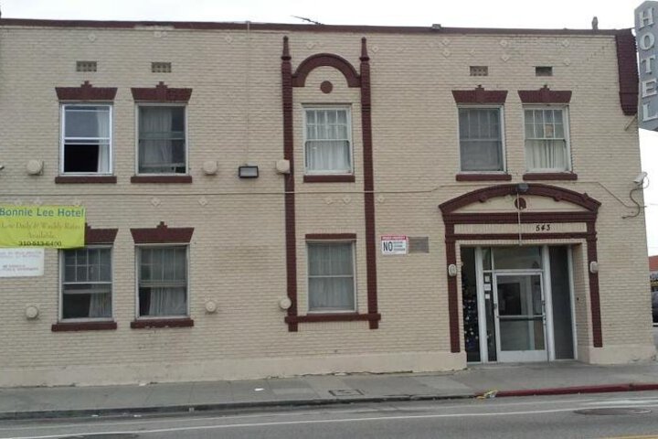 Image of BONNIE LEE INN