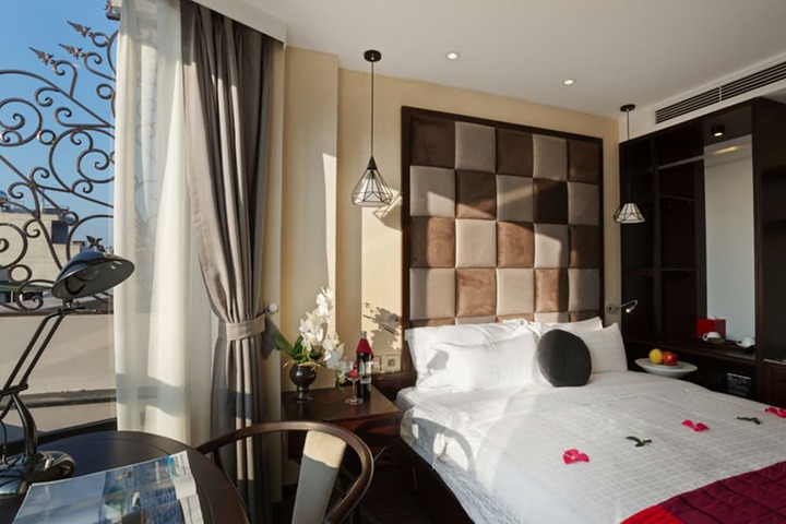 Room 19 of 63