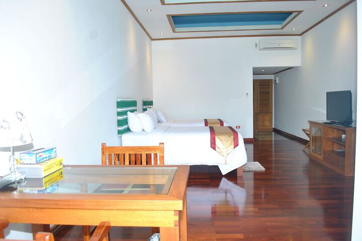 Room 7 of 45
