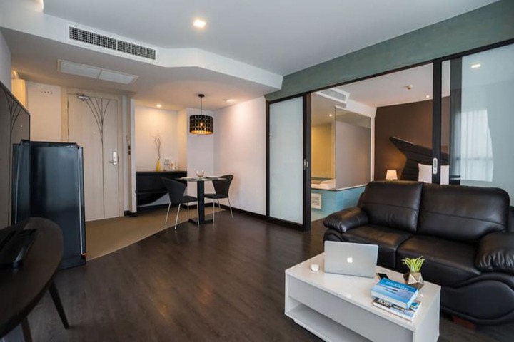 Room 36 of 121