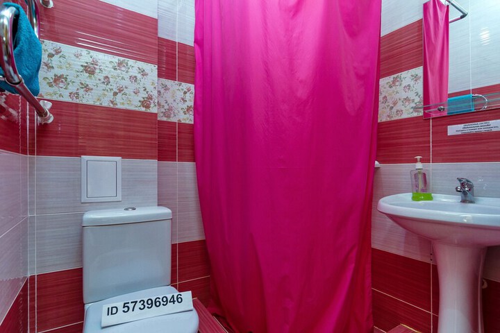 Room 42 of 67