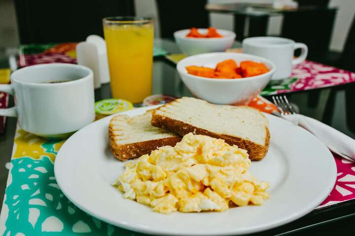 Breakfast/Coffee Service 36 of 39