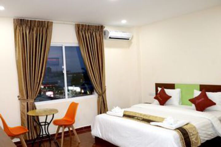 K City Hotel