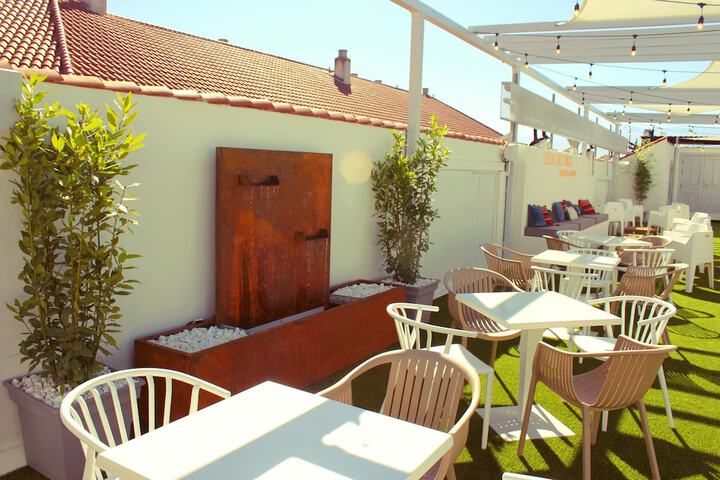 Terrace/Patio 30 of 65