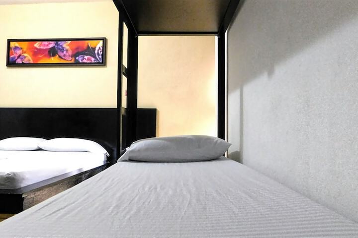 Room 5 of 59