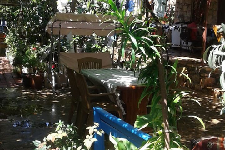 Property Grounds 53 of 104