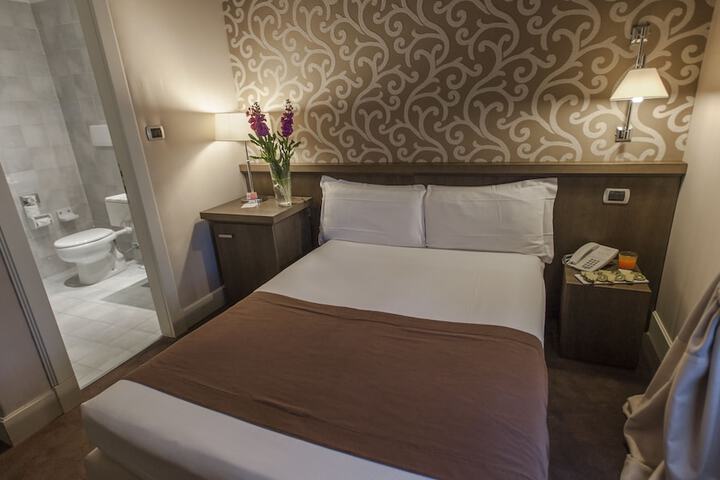 Standard Suite