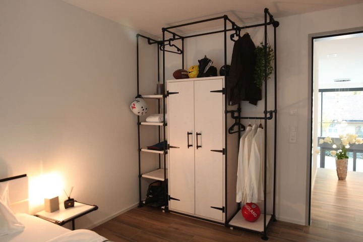 Room 4 of 55