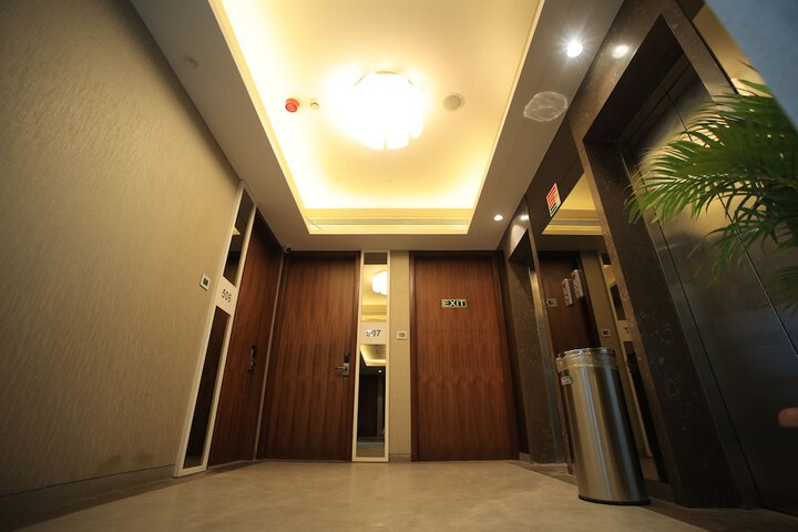 Hotel Interior 5 of 43